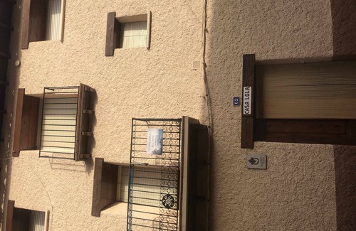Beceite Appartement | Cottage avec cheminée et terrasse, entouré de montagnes et de rivières