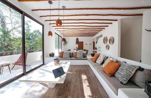 Buenavista Maison | Casa Lole | Private Pier, Free Kayaks & Paddle