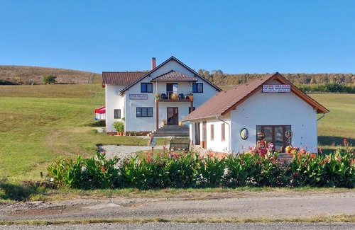 Bradu Maison | Casa Lucas