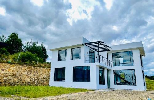 Sutamarchan Maison | CASA LUCE DI CIELO
