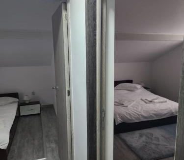 Lupeni Cabine | Casa Lupeni