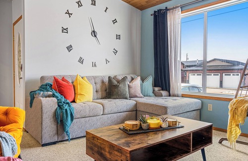 Drumheller Maison | Casa Luz / Hot Tub / BBQ