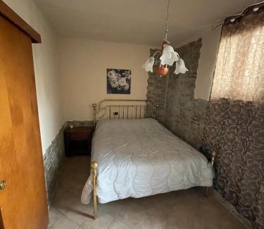 Mombasiglio Appartement | Casa Luzieth
