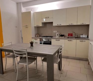 Cerignola Appartement | Casa Magenta Centro Città (secondo piano)