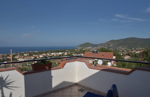 Santa Maria di Castellabate Appartement | Terrasse Casa Maja avec vue sur la mer