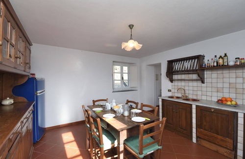 Coreglia Antelminelli Maison | Vacation Home à Coreglia Antelminelli avec 3 chambres à coucher, 6 couchages