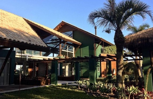 Morro das Pedras Maison | Casa Mar Floripa - 7 suites - Ocean Front Paradise