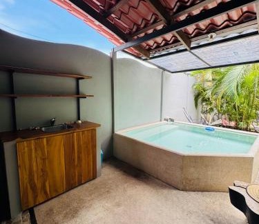 Paquera Maison | Casa Marañón con piscina Bioluminicencia Tortuga y Playa Quesera