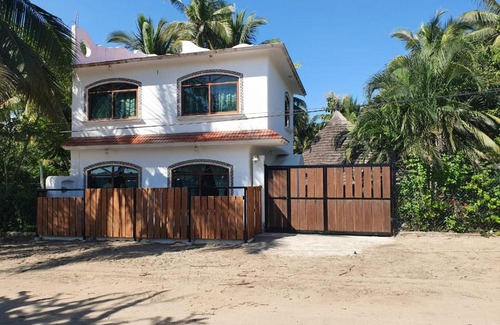 Playa Azul Cabine | Casa Marañones