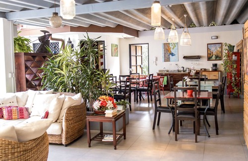 Cacique Lit Et Petit-Déjeuner | Casa Maria Airport B&B