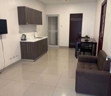 Baclaran Appartement | Casa Maria by Juemarst Suites