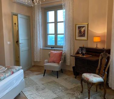 Agliano Terme Lit Et Petit-Déjeuner | Casa Maria Rosa B&B