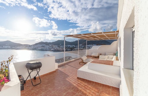 San Jose Chalet De Ski | Casa Mariposa, a paradise over the sea in San Jose, Cabo de Gata