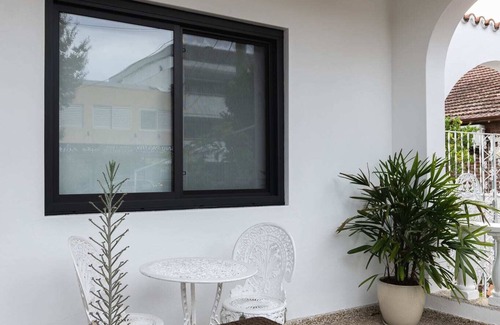 Arncliffe Maison | 'Casa Martin' - Light-Filled Arncliffe Haven