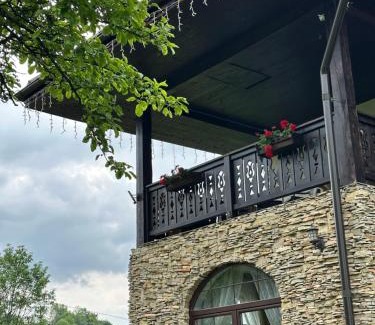 Bran Maison | Casa meșterului
