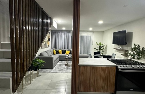 Tlajomulco de Zuniga Maison | CASA MíA AIRPORT (ideal for families and short stays)