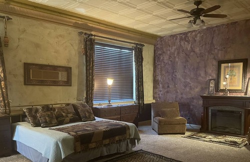 La Salle Appartement | Casa Mia Apartment 10 miles from starved rock