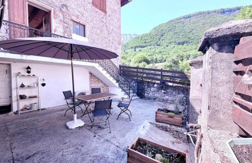 Saint-Vincent-de-Mercuze Maison | Casa Mialy - Clim Wifi Terrasse