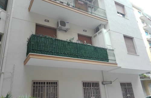 Arenella Appartement | "Casa Mia Vacanze Napoli" Comfort and tranquility Close to the Center and Metro1!