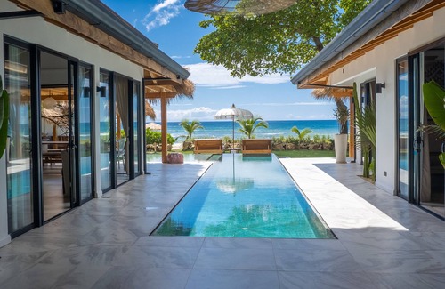 Carmen Villa | Casa Milya - Villa de luxe sur la plage! 4 Master Suites et piscine à débordement