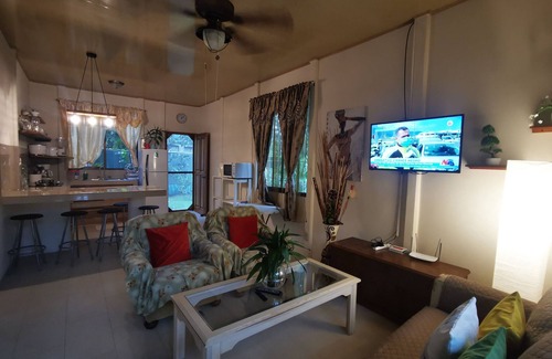 Puerto Viejo de Talamanca Appartement | Casa mindanao apartments, AC+WIFI + swimming pool.