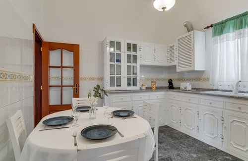 Canical Maison | Casa Moreira by Atlantic Holiday