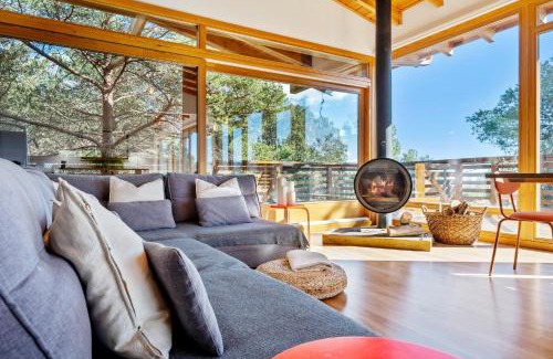 Montreal Maison | Casa nórdica en el bosque con vistas al mar