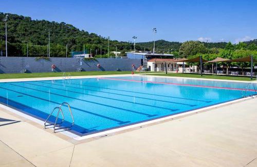 Bescano Maison | CASA NÚRIA con Piscina pública y solarium
