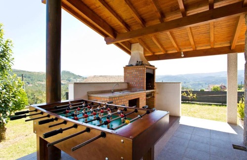 Vale de Cambra Maison | CASA NA ALDEIA / HOUSE IN VILLAGE