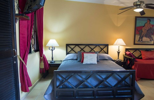 Zona Colonial Lit Et Petit-Déjeuner | Maison d'hôtes Casa Naemie à Cuidado de sus suenos.