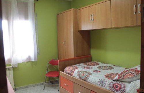Abiego Appartement | Casa Nasarre- Acogedora casa rural con garaje con vistas a la Sierra de GUARA