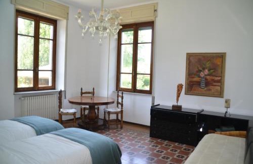 Travedona-Monate Villa | Casa Neu