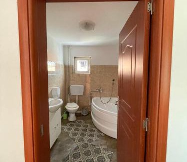 Calimanesti Maison | Casa Noastră