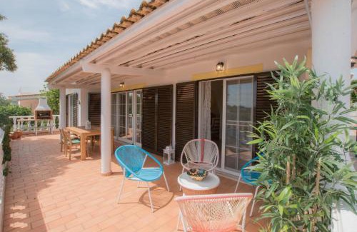 Barrocal Villa | Casa Novo Horizonte by Portucasa