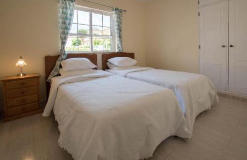 Barrocal Villa | Casa Novo Horizonte by Portucasa