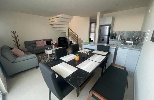 Tepic Maison | Casa nueva con alberca en coto