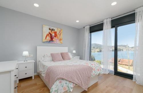 San Adrian de Cobres Maison | Casa nueva con piscina y vistas al mar