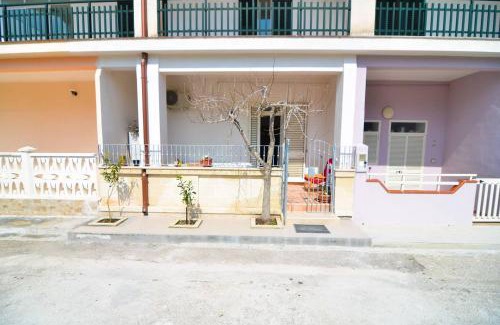 Torre Colimena Maison | Casa Nzinu a soli 170 mt dal mare di Torre Colimena
