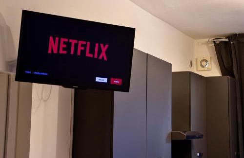 San Salvario Appartement | Casa Ormea - 5 min to Metro, Fast Wi-Fi & Netflix