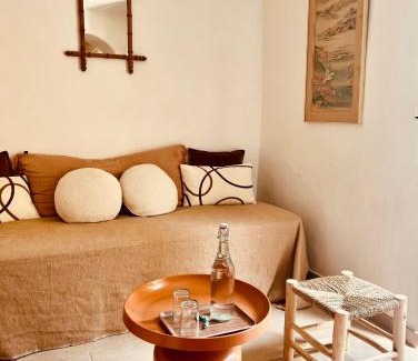 Condorcet Lit Et Petit-Déjeuner | Casa Ostara