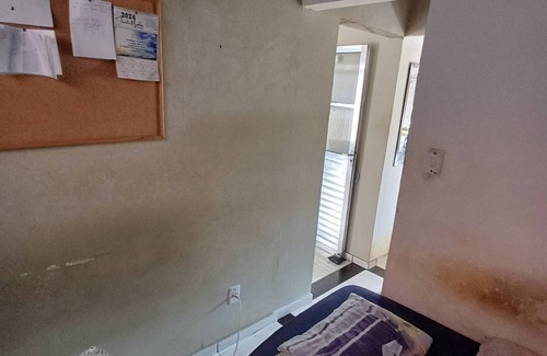 Parafuso Maison | Casa Para Passar a Chuva