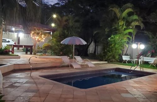 Bandeirantes Maison | Casa Pampulha