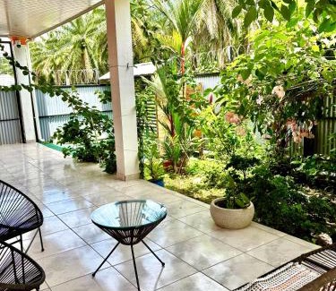 Parrita Maison | Casa Paraiso Tropical