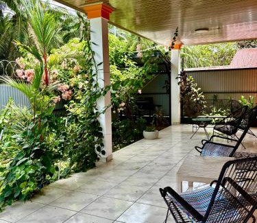 Parrita Maison | Casa Paraiso Tropical