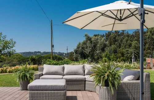 Louredo Appartement | Casa Pelourinho de Louredo with pool