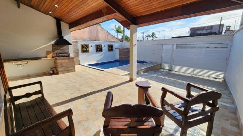 Peruibe Maison | Casa Peruibe com Piscina Mtk2