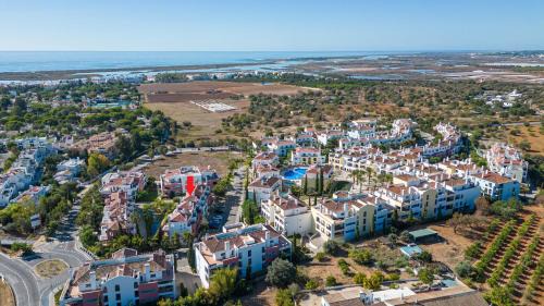 Canada Maison | Casa Pips-elegant 3 Bed House In O Pomar Resort