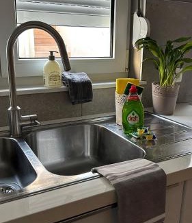 Fontaine-l'Eveque Appartement | Casa Polizzi - Maison entière