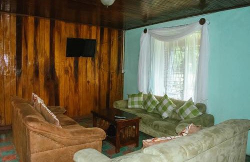 Bijagua Maison | Casa Posada Margarita