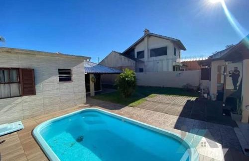 Santa Teresinha Maison | Casa Praia 4 quartos com Pscina e Salão de festa - Imbé - RS